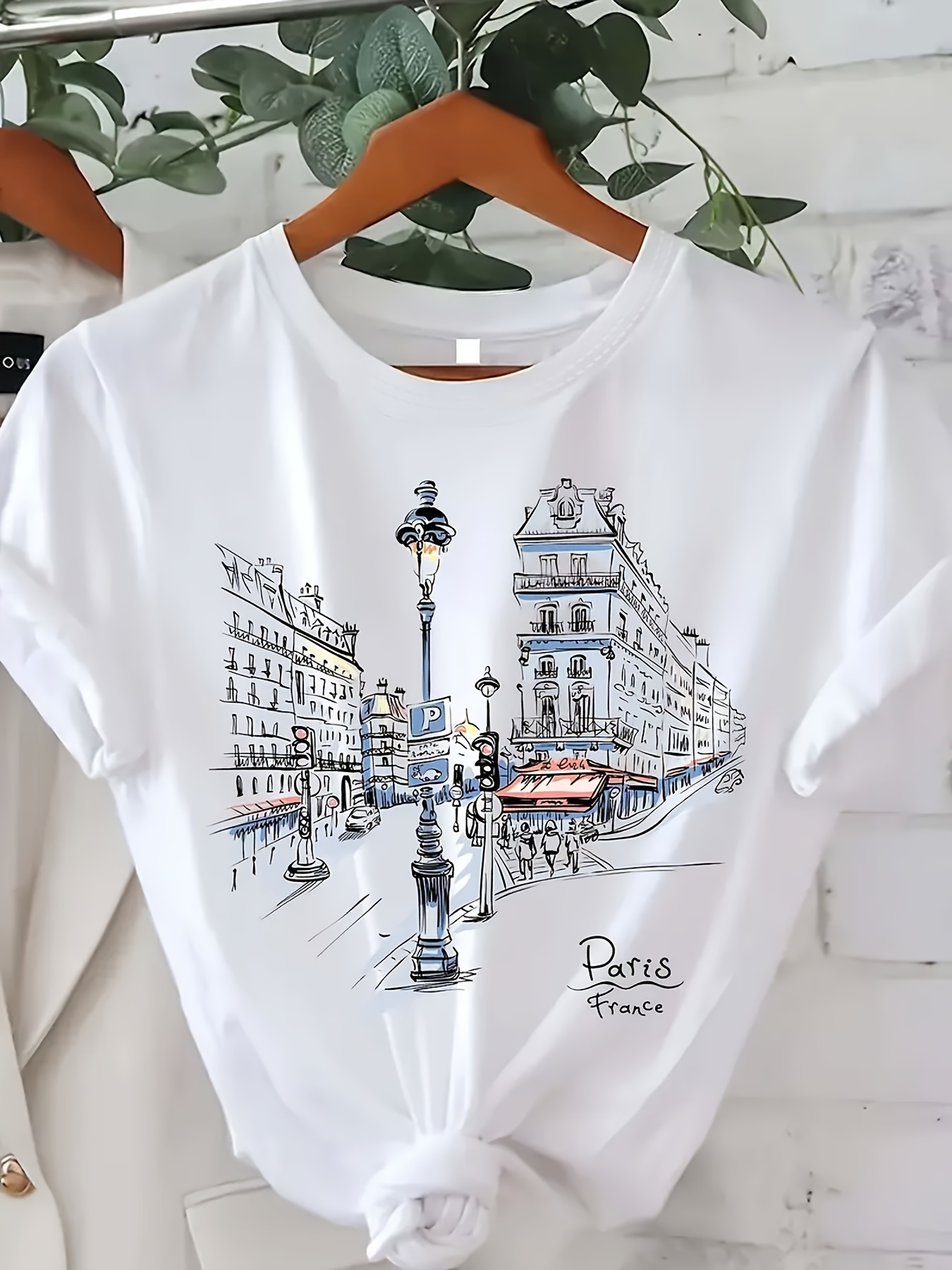 Summer Clothing In Paris - Women's Paris Street Printed T-shirt Short