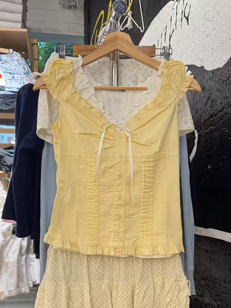 Yellow Slim Pleated Blouse T-s - Yellow Summer Clothing recension och pris